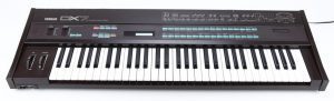 Yamaha DX-7: o sintetizador mais vendido de todos os tempos
